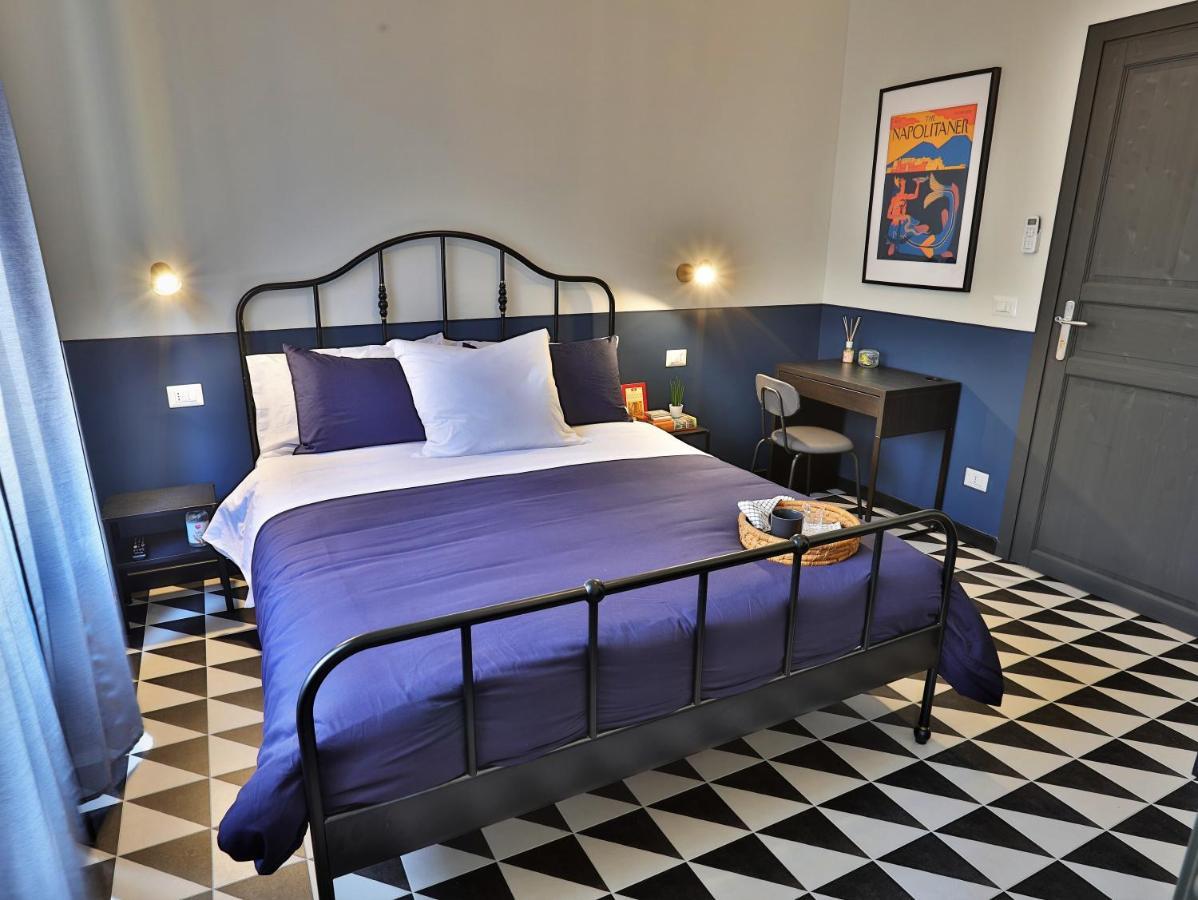 Nuccia Urban Loft Hotel เนเปิลส์ ภายนอก รูปภาพ